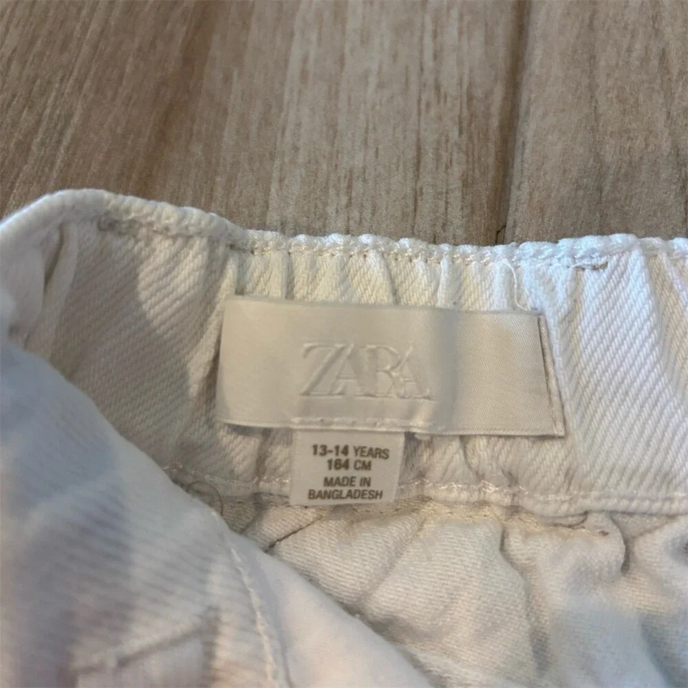 Zara Girls Shorts Size 13-14 Years White Denim Cut-Off Distressed High